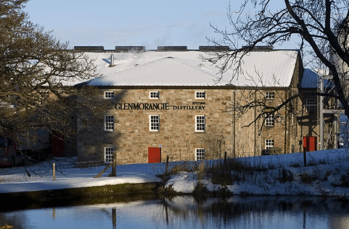 Skuta lodem destylarnia Glenmorangie